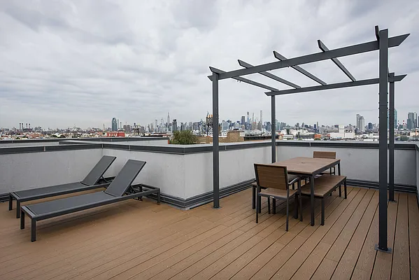 Sold by Bold New York | media 17