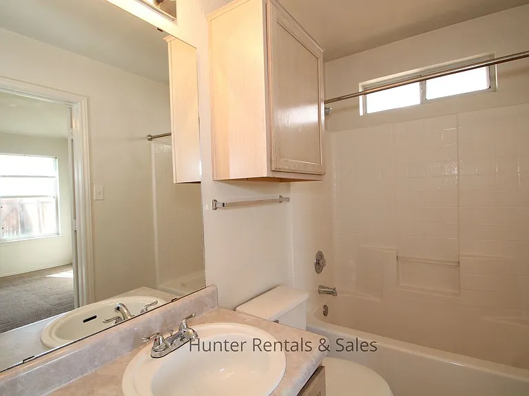1516 Grey Fox Trl — Photo 23