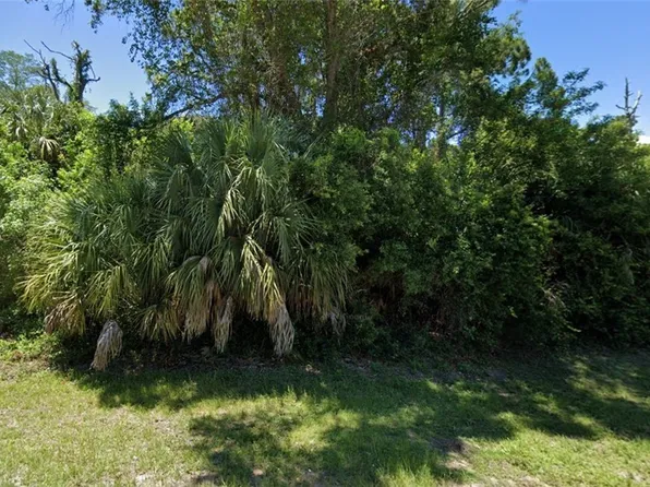 3044 S Beechwood Cir, Labelle, FL 33935