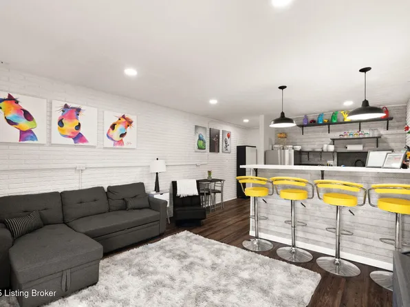 4012 Dupont Cir Suite 203, Louisville, KY 40207