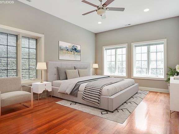 4th image of 2126 W Belmont Ave Unit 2C