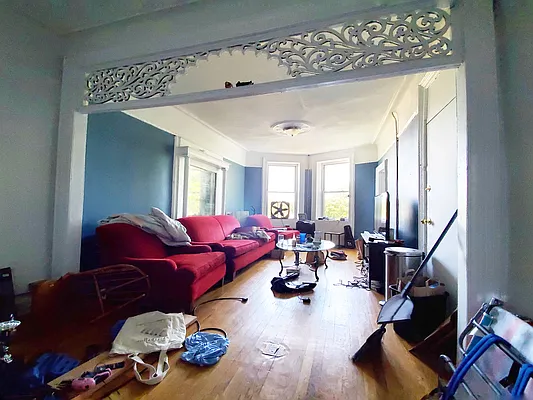 Rented by Rentall Group Inc | media 5