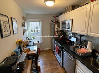 34 L St #1F, Boston, MA 02127