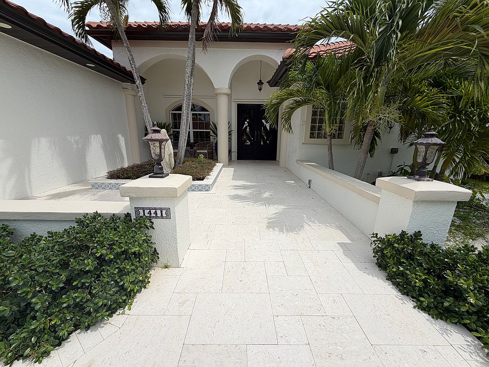1st image of 1441 SW 58th Ter