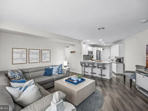 1810 Central Ave #1, Ship Bottom, NJ 08008