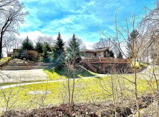 4610 4th Ave, Vienna, WV 26105