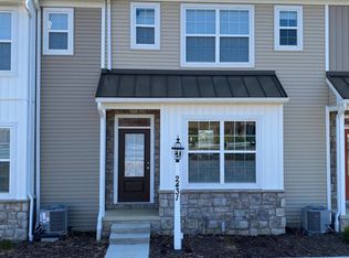 2431 Artesian Way #32, Lancaster, PA 17601