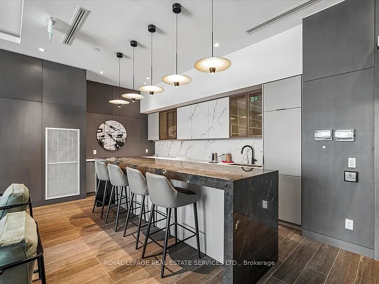 188 Fairview Mall Dr #707 — Photo 20