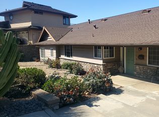 4320 Summit Dr, La Mesa, CA 91941