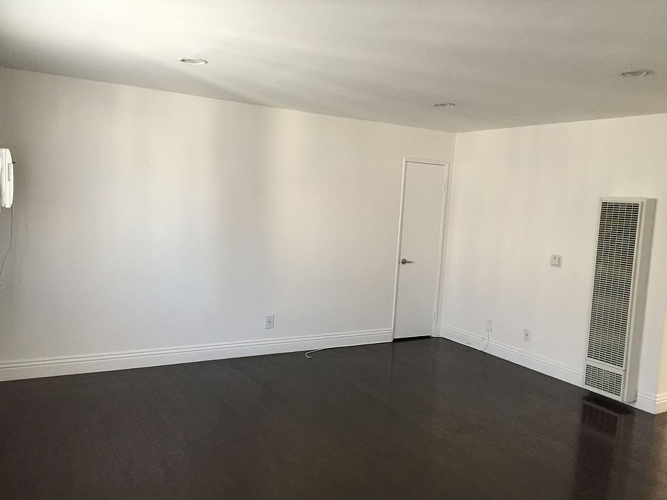 1st image of 6123 Eleanor Ave