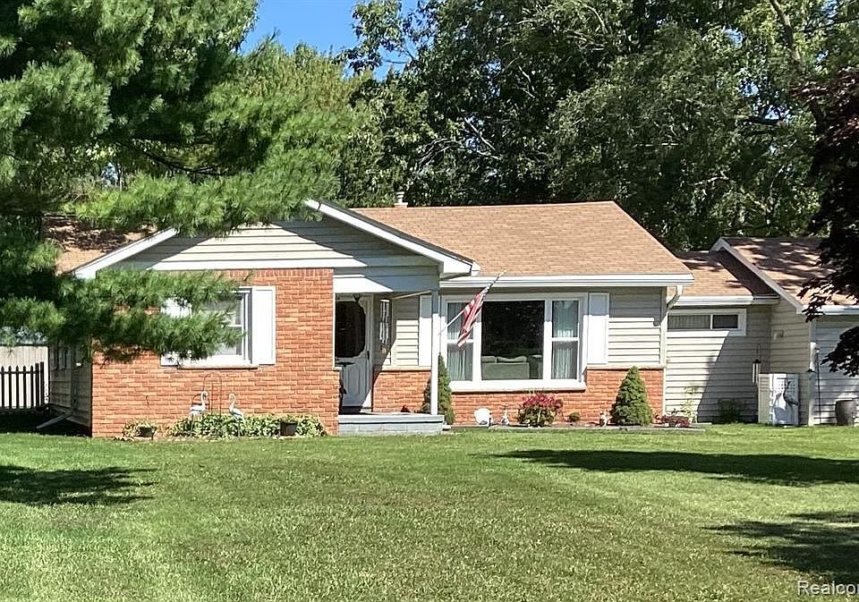 1st image of 45166 Geddes Rd