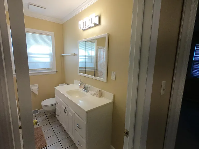 5830 Perry Ln — Photo 51