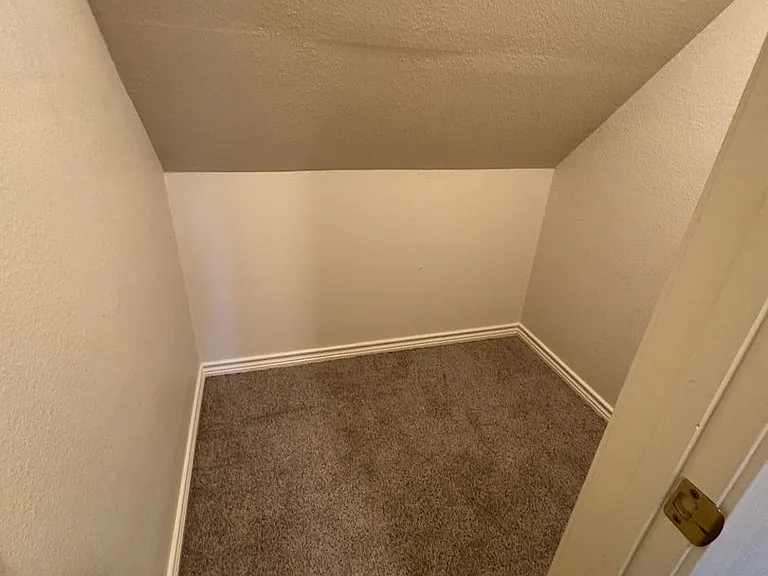 102 Pecan Ridge Rd — Photo 13