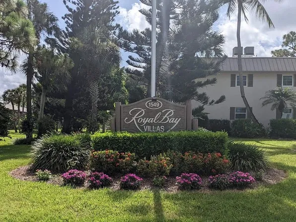 1549 Sandpiper St #54, Naples, FL 34102