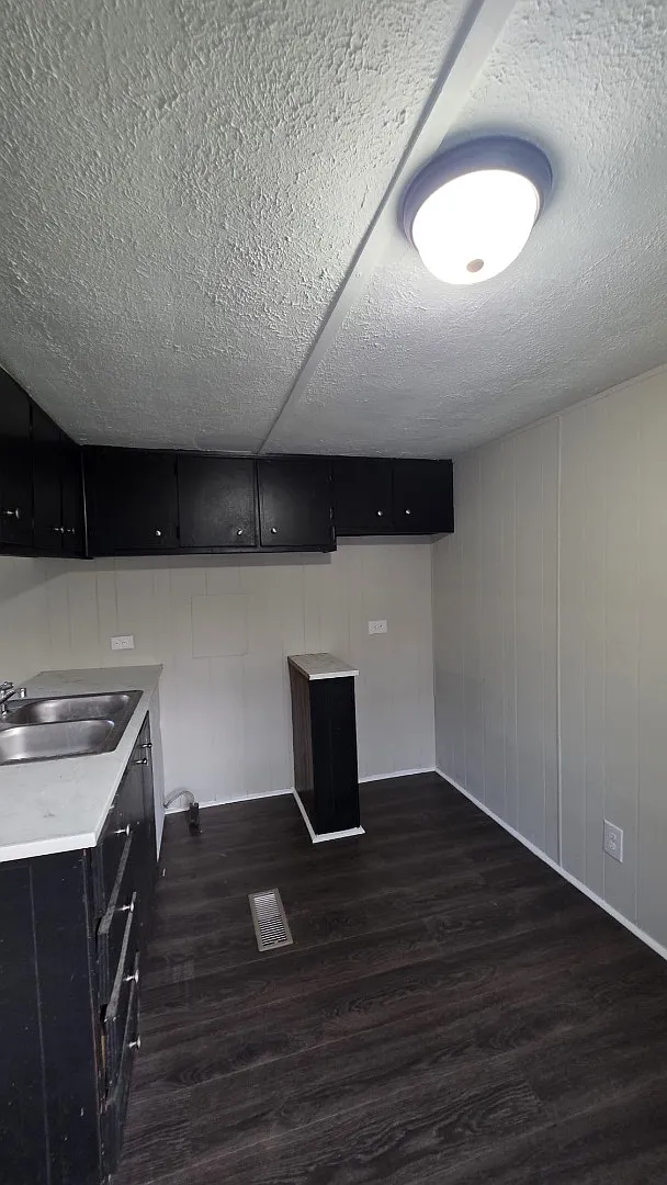 Unit Photo - 57 Torrence Ct