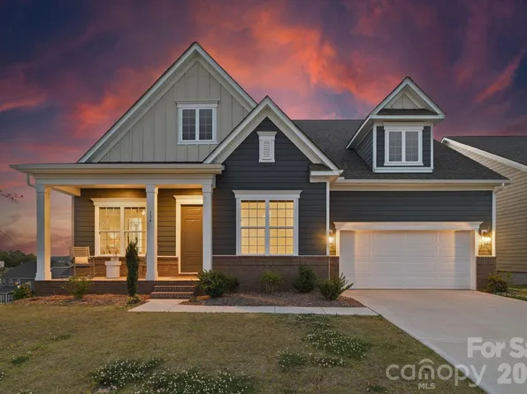 134 Winterberry St, Mooresville, NC 28117