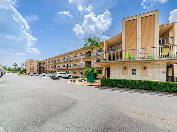 2nd image of 5980 Terrace Park Dr N Unit 305