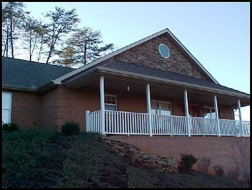 1st image of 8125 Laurel Falls Ln