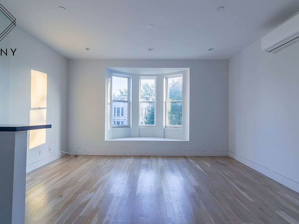 1st image of 905 Sterling Pl #4C