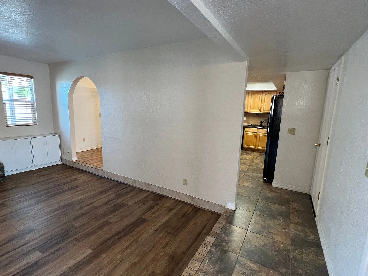 3 Bedroom Pool Home w/Solar — Photo 4