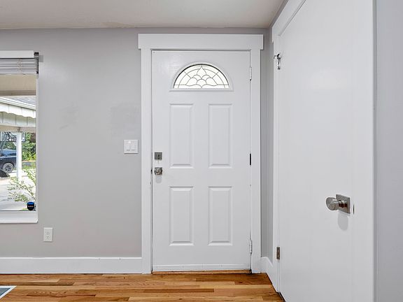 4th image of 3340 S Terrace View Dr