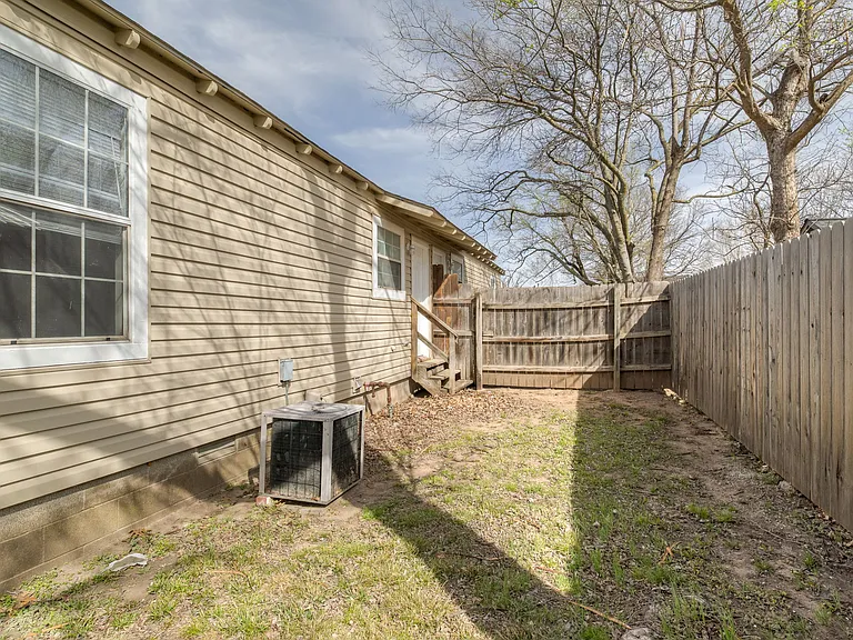 1133 Stubbeman Ave — Photo 22