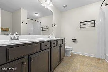 200 Mia Ct — Photo 32
