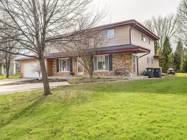 1600 Stardust DRIVE, Waukesha, WI 53186