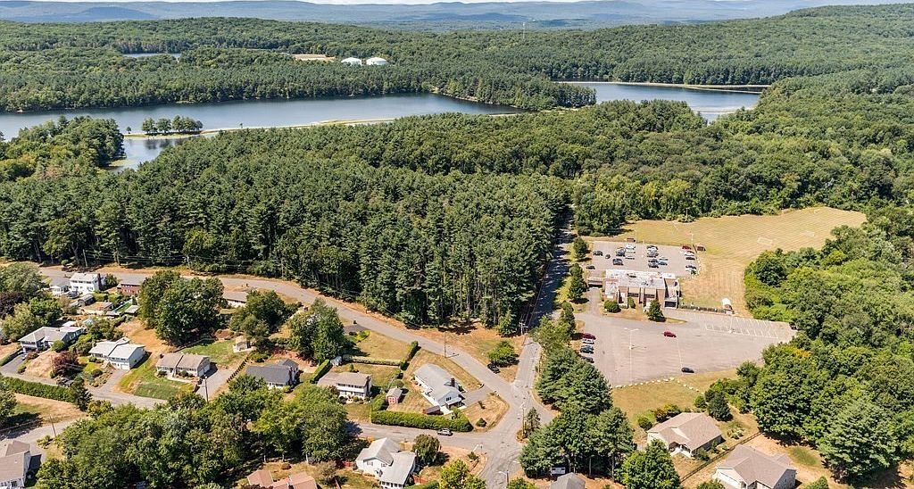 220 Lower Westfield Rd, Holyoke, MA 01040 Zillow