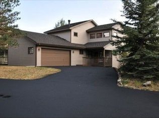 23930 Genesee Village Rd, Golden, CO 80401