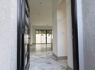 15120 La Maida St, Sherman Oaks, CA 91403