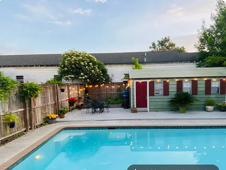 2511 Dauphine St — Photo 3