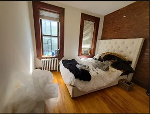 Rented by Manhattan Dwelling Corporation | media 15