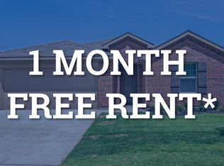 214 Phillips St, Cleburne, TX 76033