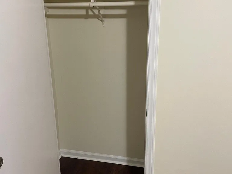 224 Bridgefield Pl #B — Photo 17