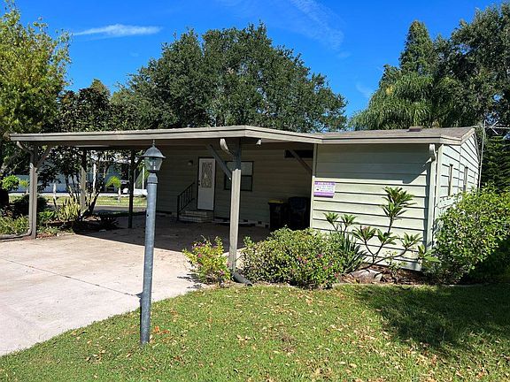 3rd image of 2 Morganthau Dr