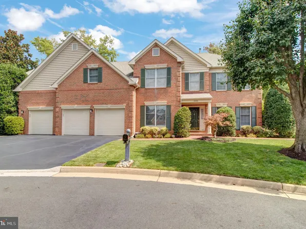 3500 Rushton Rd, Fairfax, VA 22033