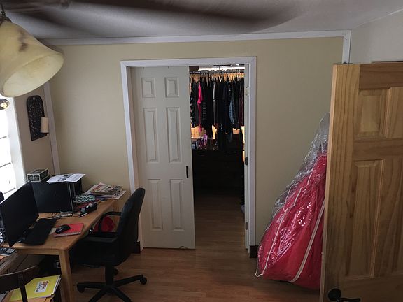 5th image of 1701 N Border Ave