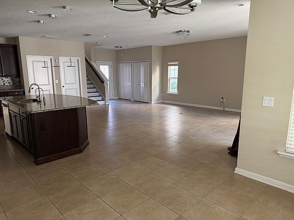 5th image of 318 Sanctuary Dr