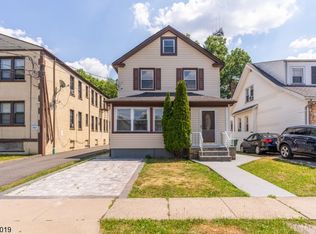 120 E 7th Ave, Roselle, NJ 07203