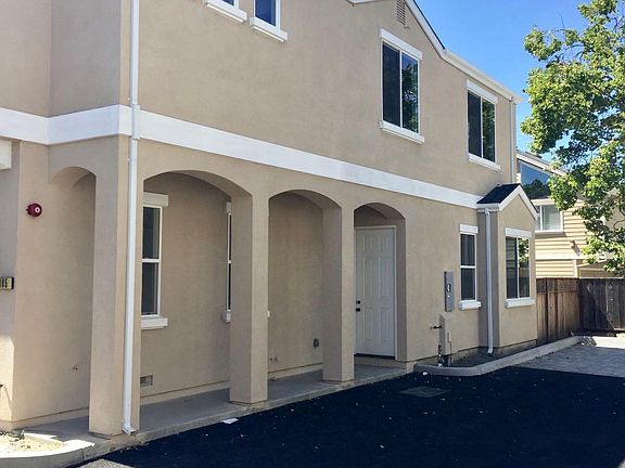 5th image of 482 Agora Ct