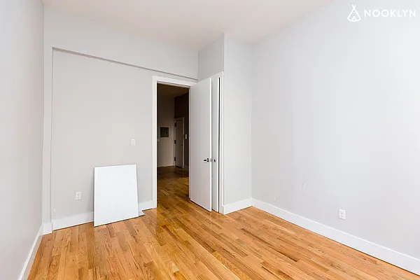 Rented by Nooklyn NYC LLC | media 15
