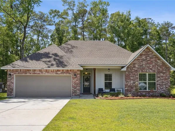 1208 Molitor St, Mandeville, LA 70448
