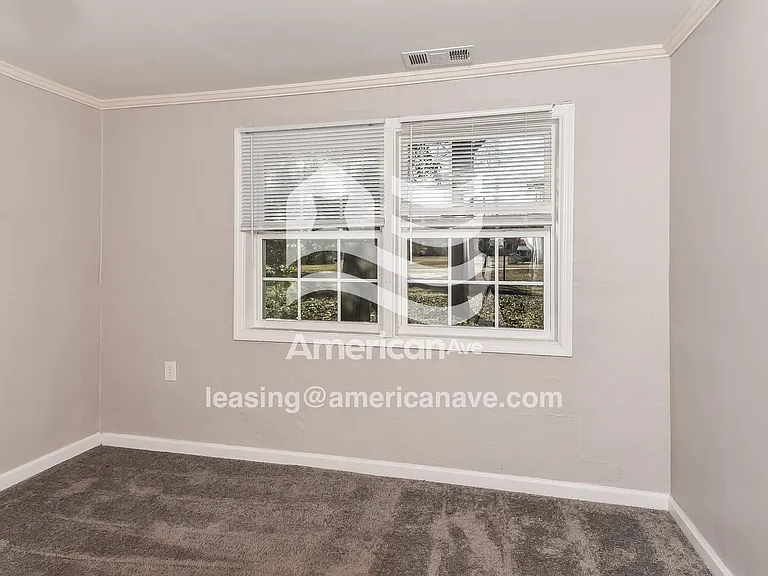 719228_011_wm_-_bedroom_13443956.jpg