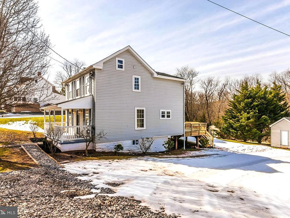 2nd image of 1844 Pleasant View Rd