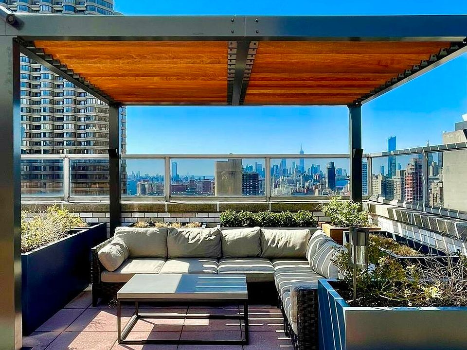 1st image of 300 E 40th St APT 31E