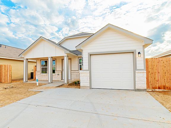 2nd image of 5806 Rosendo B Ancira Dr