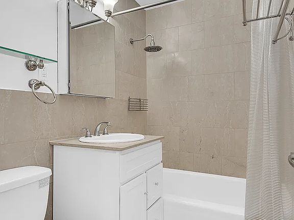 5th image of 185 W End Ave APT 15R