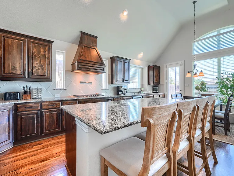 625 Yarrow St — Photo 32