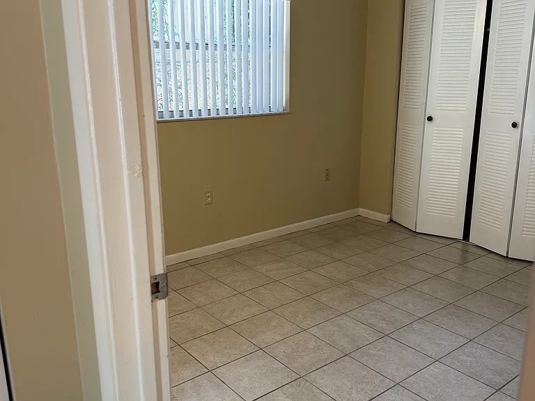 1103 Cypress Gardens Blvd #47 — Photo 4